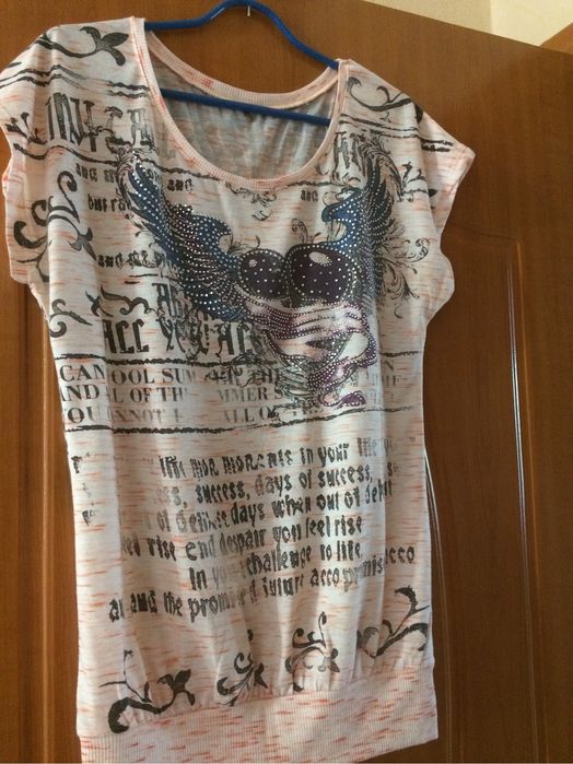 Футболки женские разные