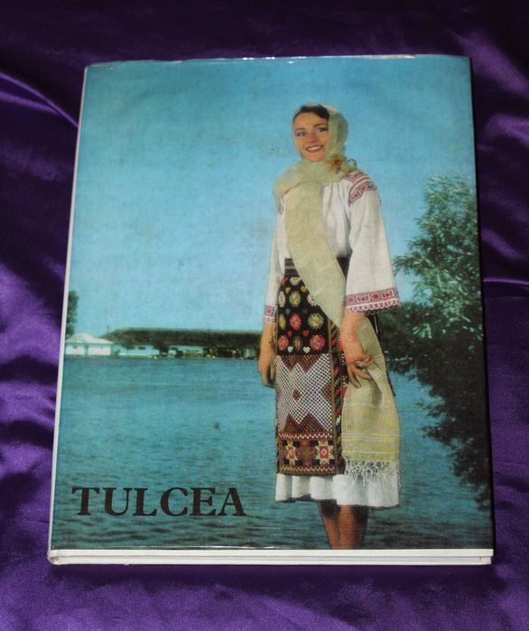 lot 4 carti Narcisa Stiuca Repere dobrogene Folclor Dobrogea aromani