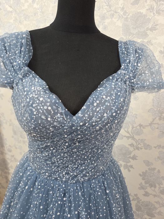 Көйлек  сатамын.