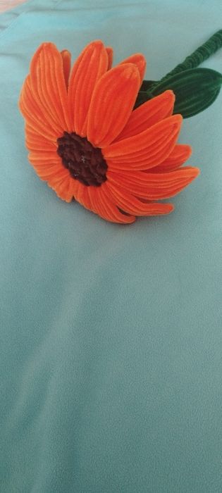 Подсолнух из синельной проволки