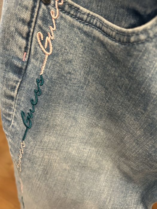 Guess Детски дънки за момиче 12 г / 147-157 см