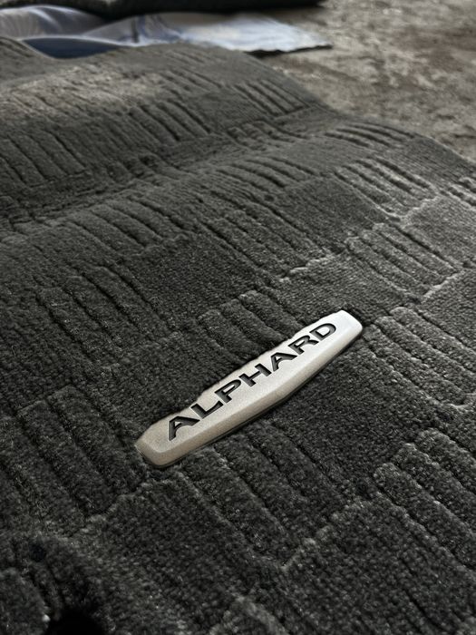 Коврик салона Toyota Alphard