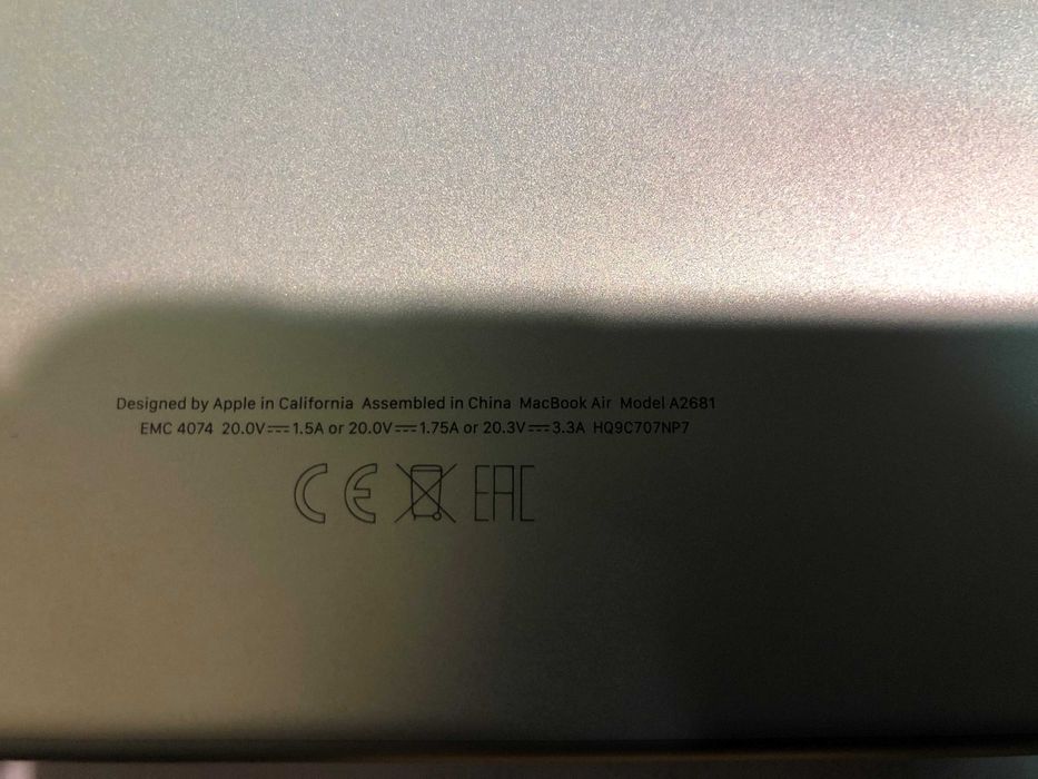 MACBOOK AIR MODEL A2681 pentru piese