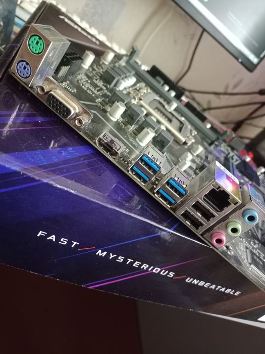 Gigabyte B560M D2VX SI (LGA1200)