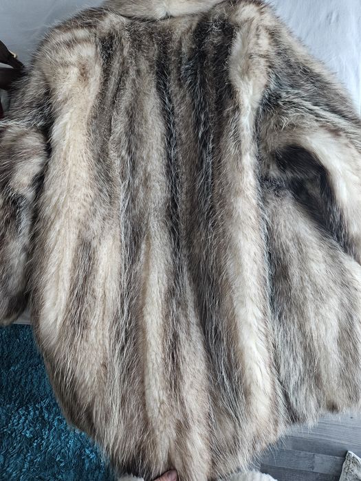 Haina blana nutrie mărimea M-L