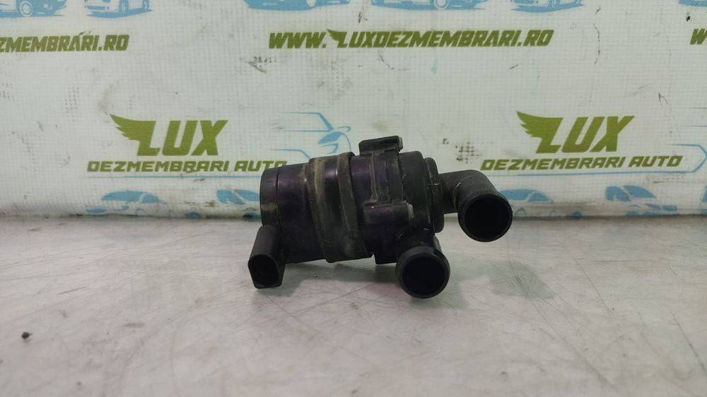 Pompa auxiliara apa 7L0965561j Volkswagen VW Touareg generatia 2 7P [