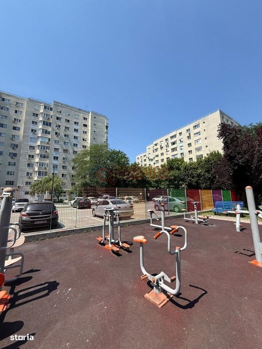 Apartament 4 camere - Sos. Berceni - Ion Iriceanu - Metrou Aparatorii