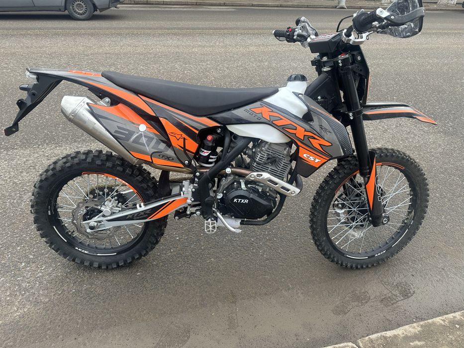 Продам мотоцикл KTXZ