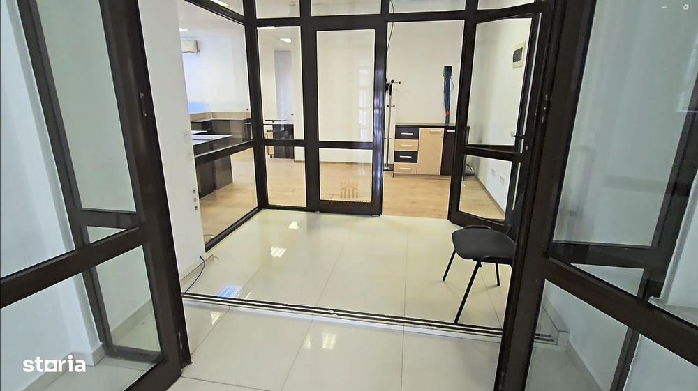 Spatiu de Birouri 180 mp Suceava Zona Metro De Vanzare