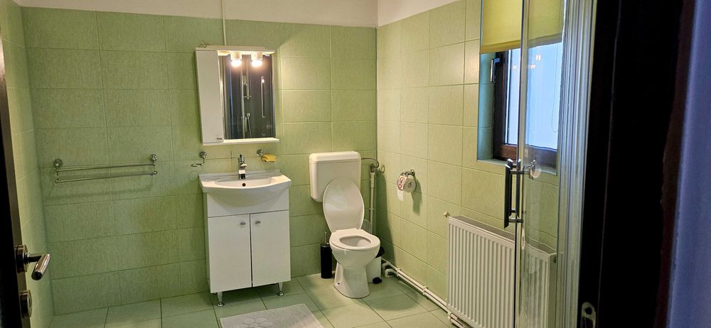 Casa de inchriat pe DN1 la 9km de Ploiesti