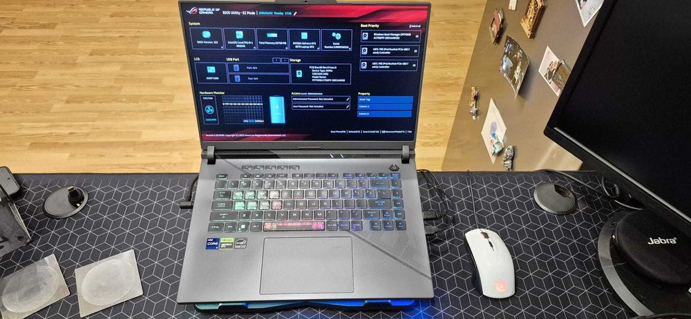 Gaming Laptop Asus ROG STRIX g614jir