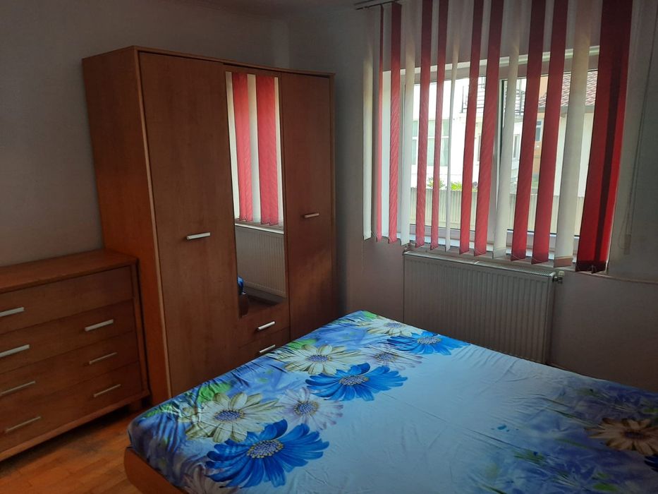 Inchiriez apartament 2 camere