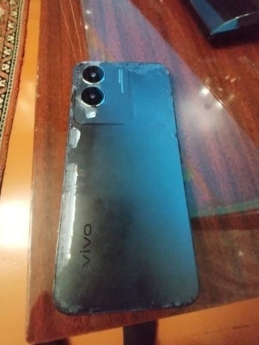 Продам Vivo Y17 6/128