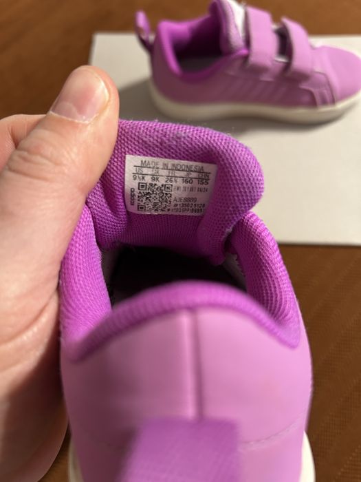 Adidasi copii Adidas roz marimea 26 stare foarte buna