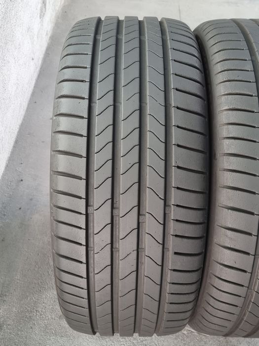 "Dot 23" 225/45/17 Bridgestone 2Броя: 110€ 6.6мм