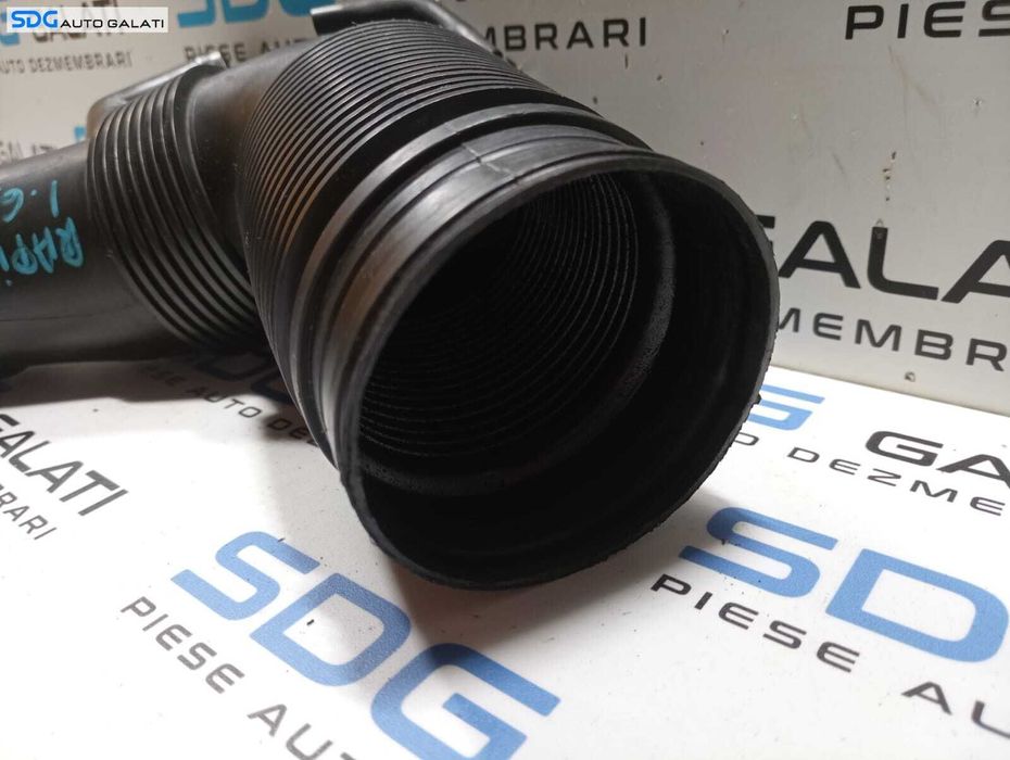 Furtun Conducta Tub Tubulatura Admisie Aer Turbo Turbina Turbosuflanta Volkswagen Polo 6R 1.6 TDI CAY 2009 - 2017 Cod 6R0129654 6R0129654C [M4026]