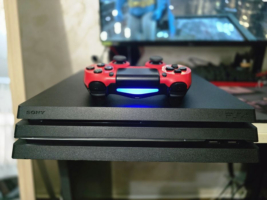 Ps4 pro 1tb + controller