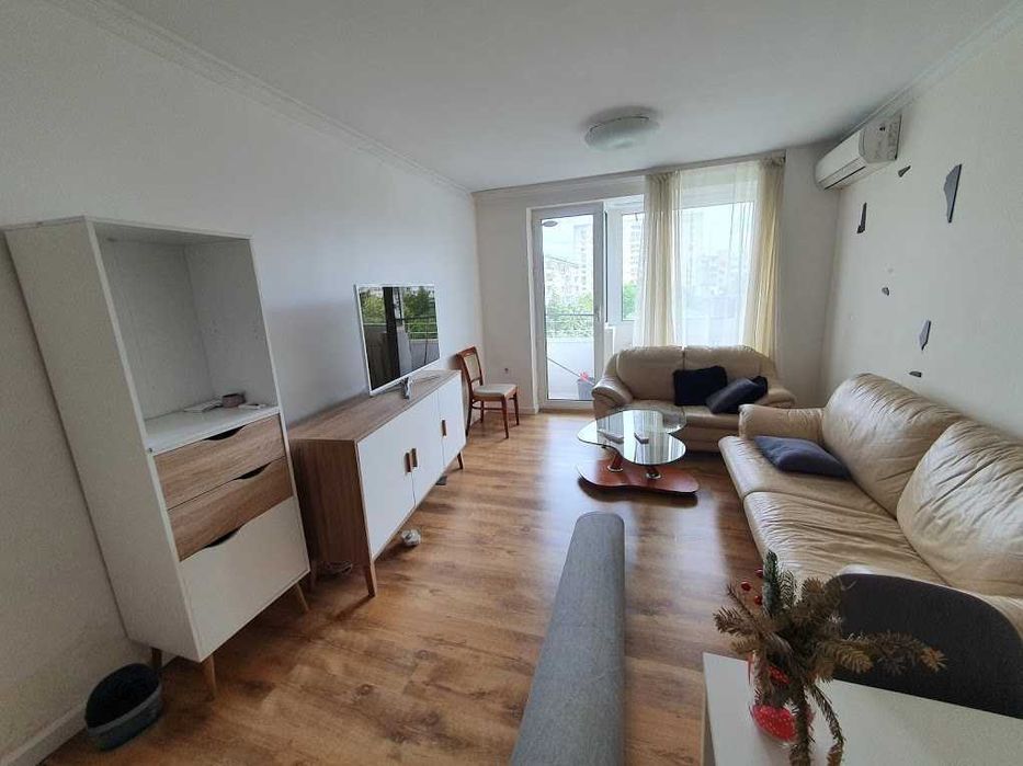 Двустаен имот в Младост 1