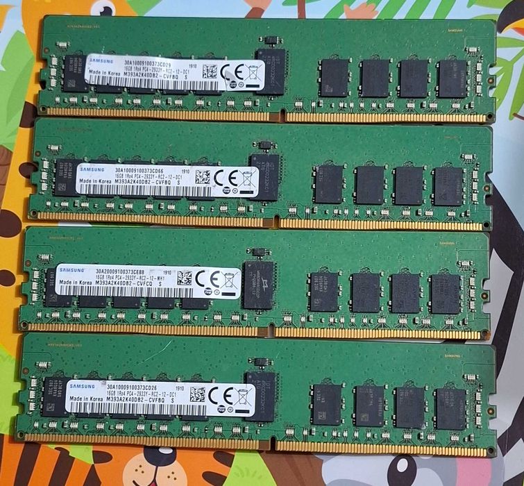 64 Gb 4x16Gb memorie server Samsung 2933Mhz Ecc