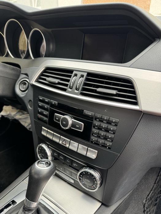 Navigatie mercedes c w204 facelift ntg 4.5 cu joystick