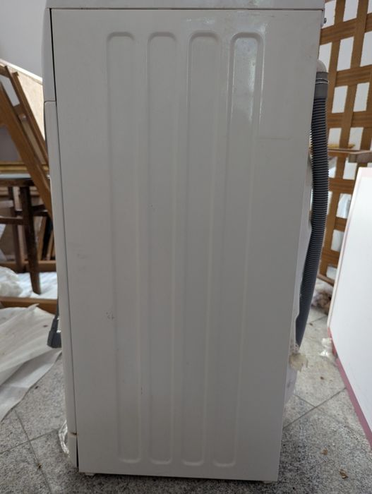 Mașina spalat rufe Whirlpool 6 sense, slim