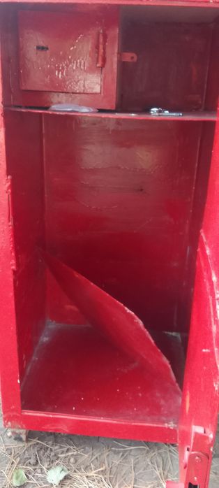 Продам  сейф б/у. За 50000 тенге.