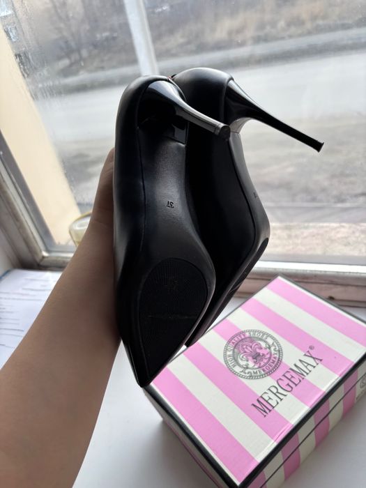 Прекрасные туфли Mergemax 37 размер