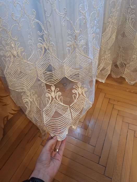 Perdea eleganta 8m alb cu auriu