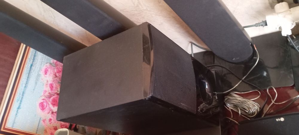 Продам домашний кинотеатр