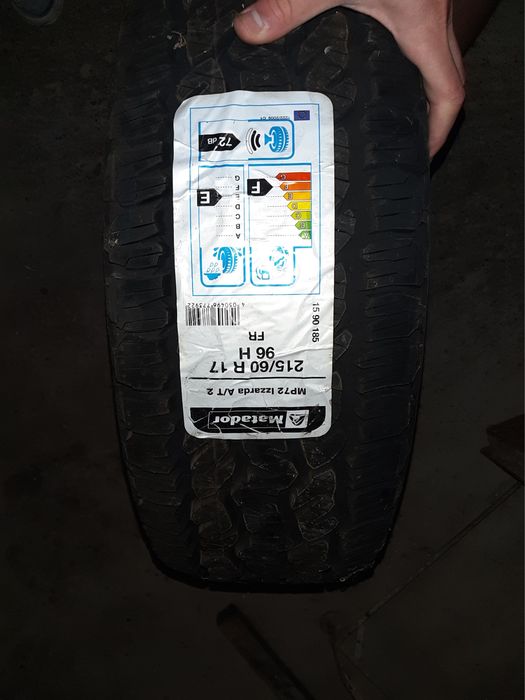 Vand 2 anvelope MATADOR mp 72 izzarda | 215/60 R17