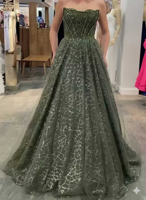 Бална рокля.Официални рокли