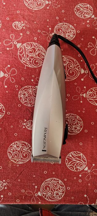 Mașina de tuns Remington