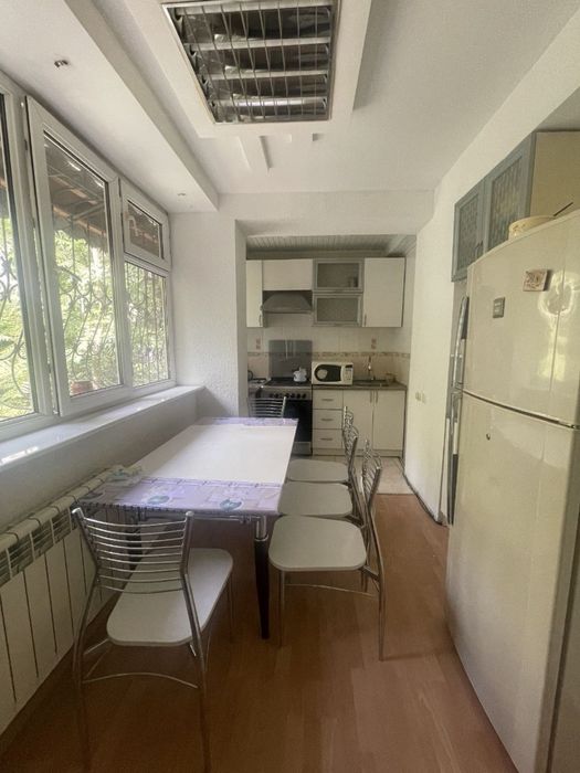 3/2/4 Алайский, Ц-2 , кирпич балкон 2х6, 80м2 цена 135 000 уе