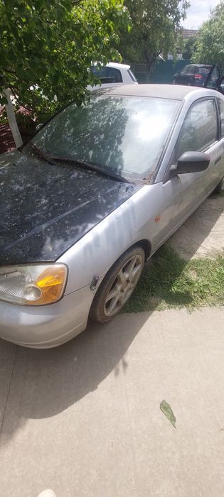 Vand honda civic em2