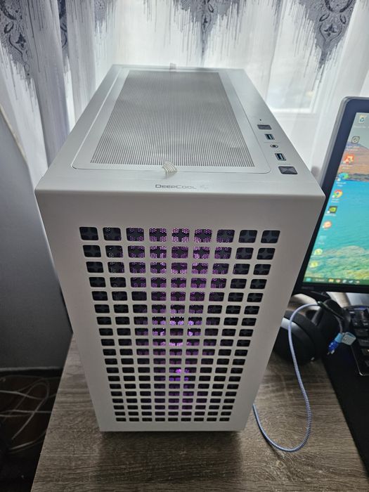PC Gaming Performant . Ryzen 7 7800x3d,  32GB RAM , RTX3070 8GB , SSD