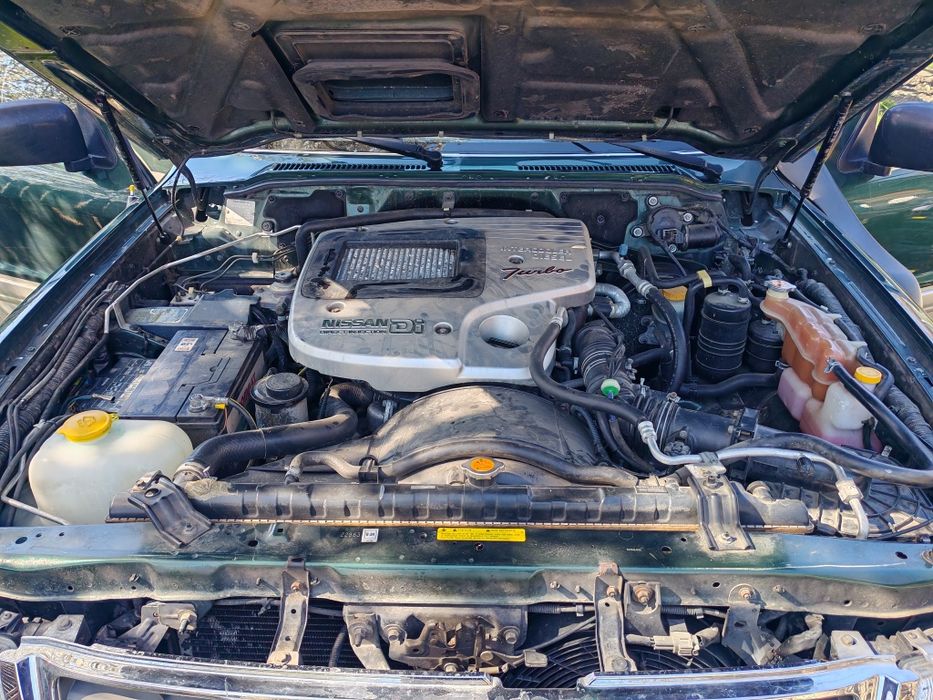 Nissan patrol - y61