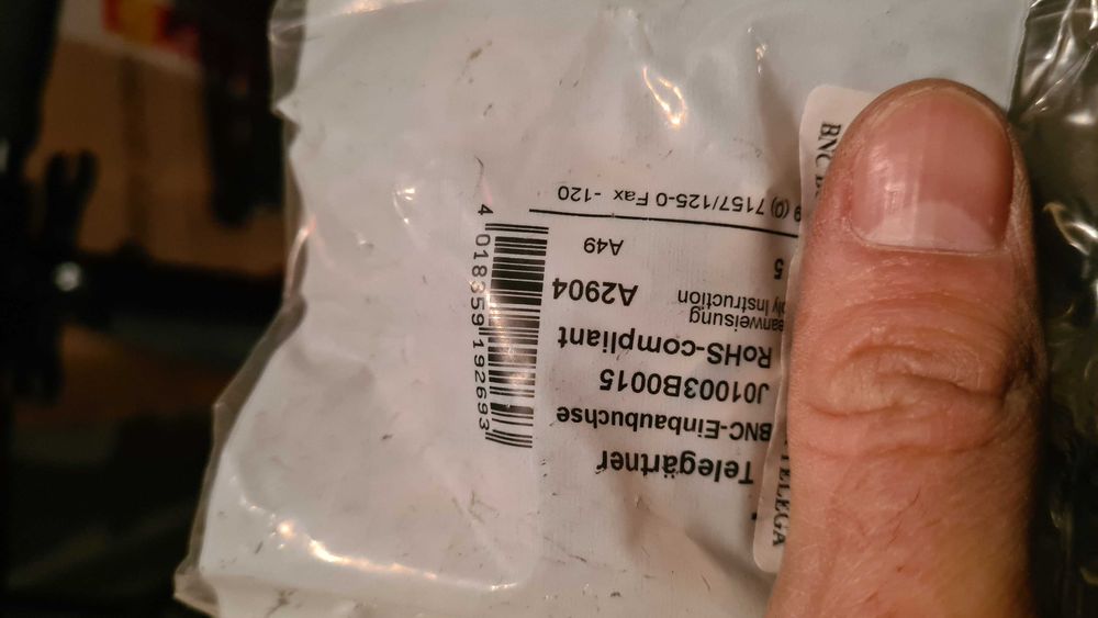 конектор BNC-Einbaubuchse Telegartner j01003b0015 A20904