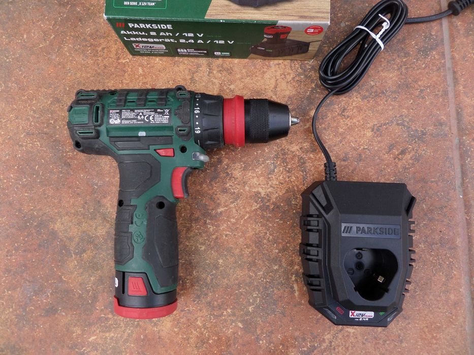 Autofiletanta gaurit insurubat Parkside cu incarcator,acumulator noi