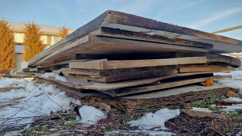 Дрова для бани горят