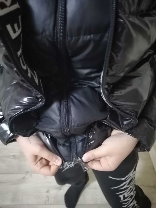 Куртка тёплая на 9-10летт