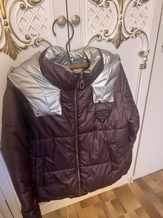 Продам куртки осенние