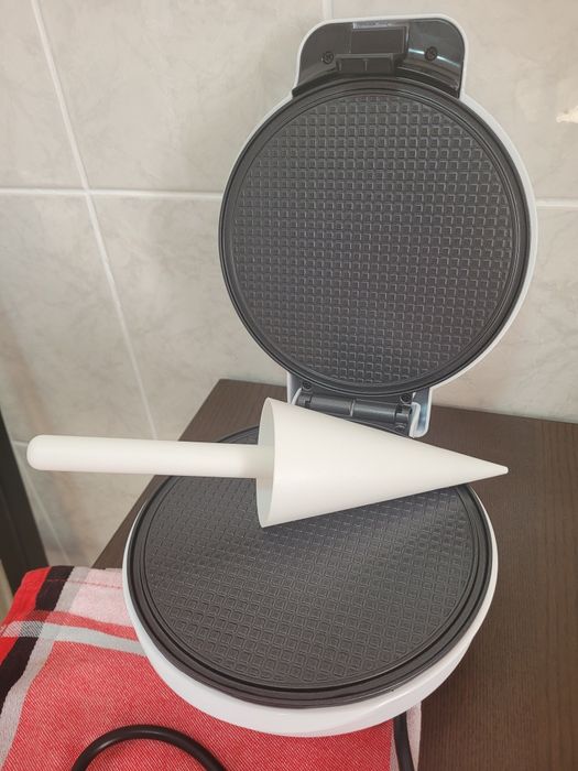 Aparat conuri înghețată și sărățele