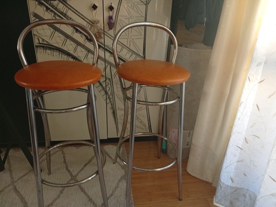 Scaune inalte bar