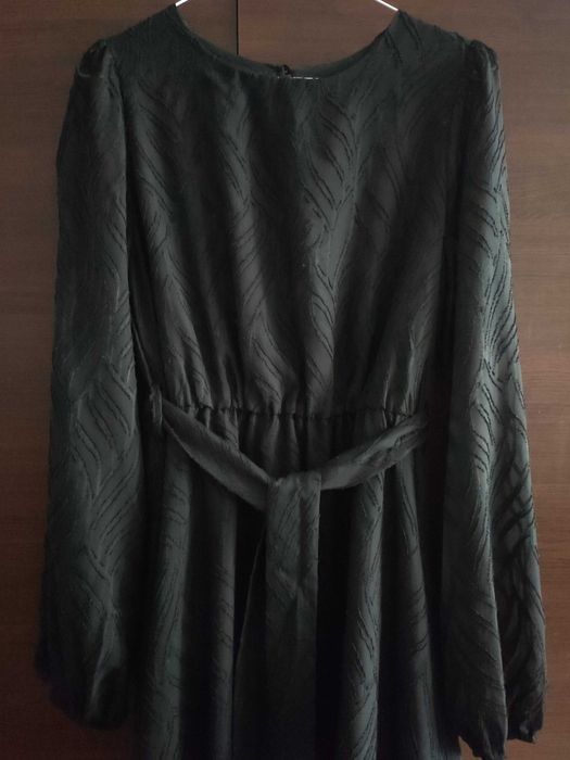 Дамска черна рокля L