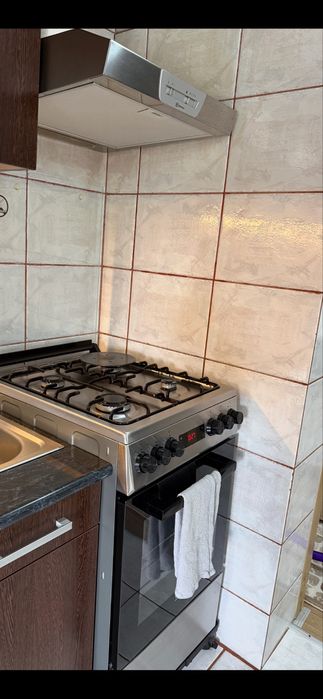 De vanzare arazgaz beko si hota electrolux