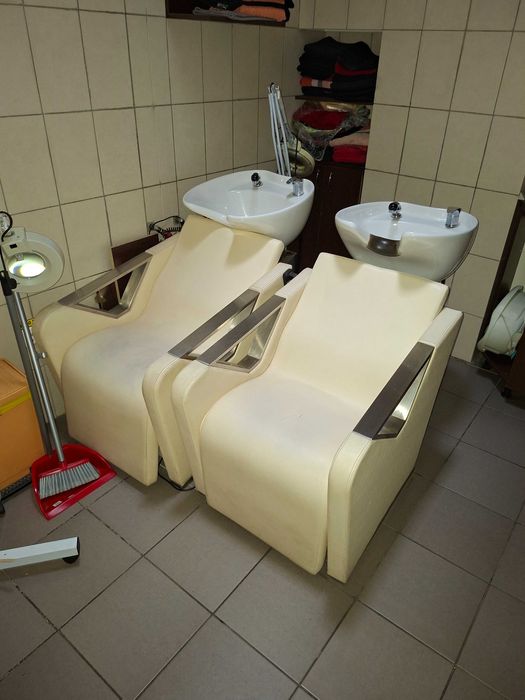 Vand scafe electrice pentru salon