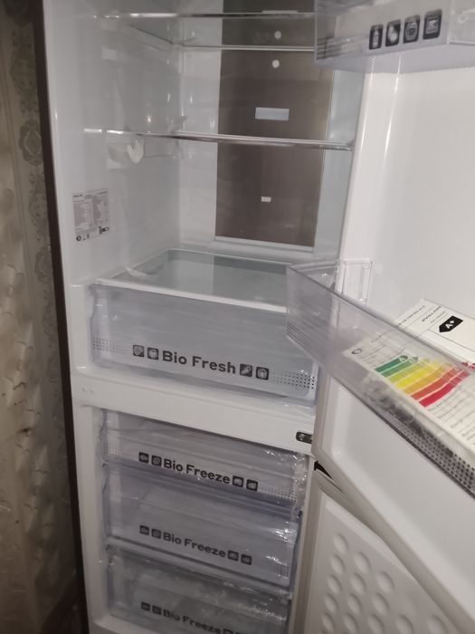 Халаделник сотилади 2 ой ишлатилган холати янги болам Касал шунга зару