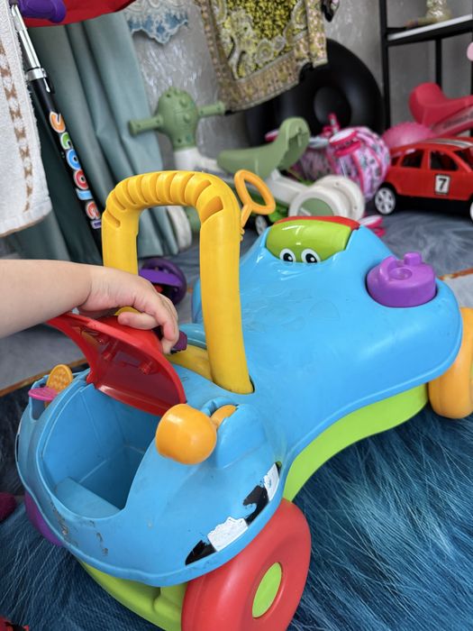 Продам машинки детские