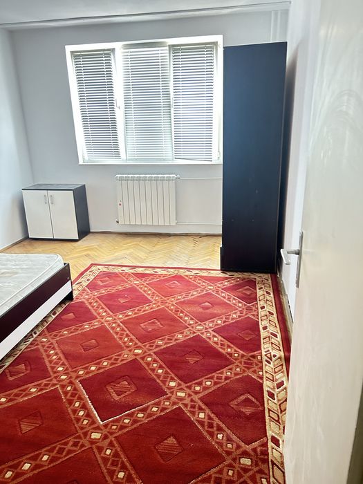 Ap cu 2 camere, 350 eur