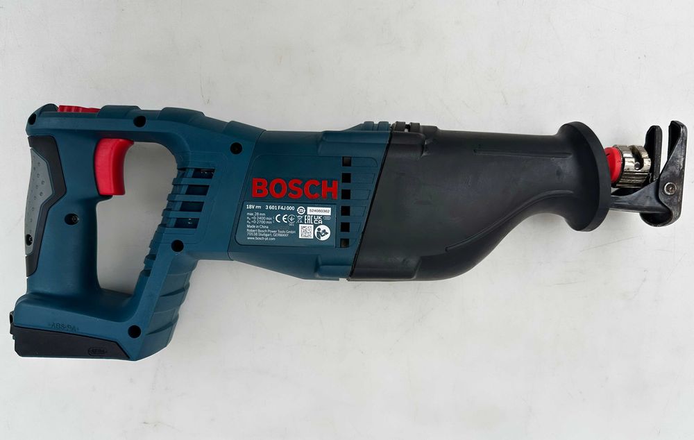 Bosch GSA 18 V-Li - Акумулаторен саблен трион 18V 2025г като нов!